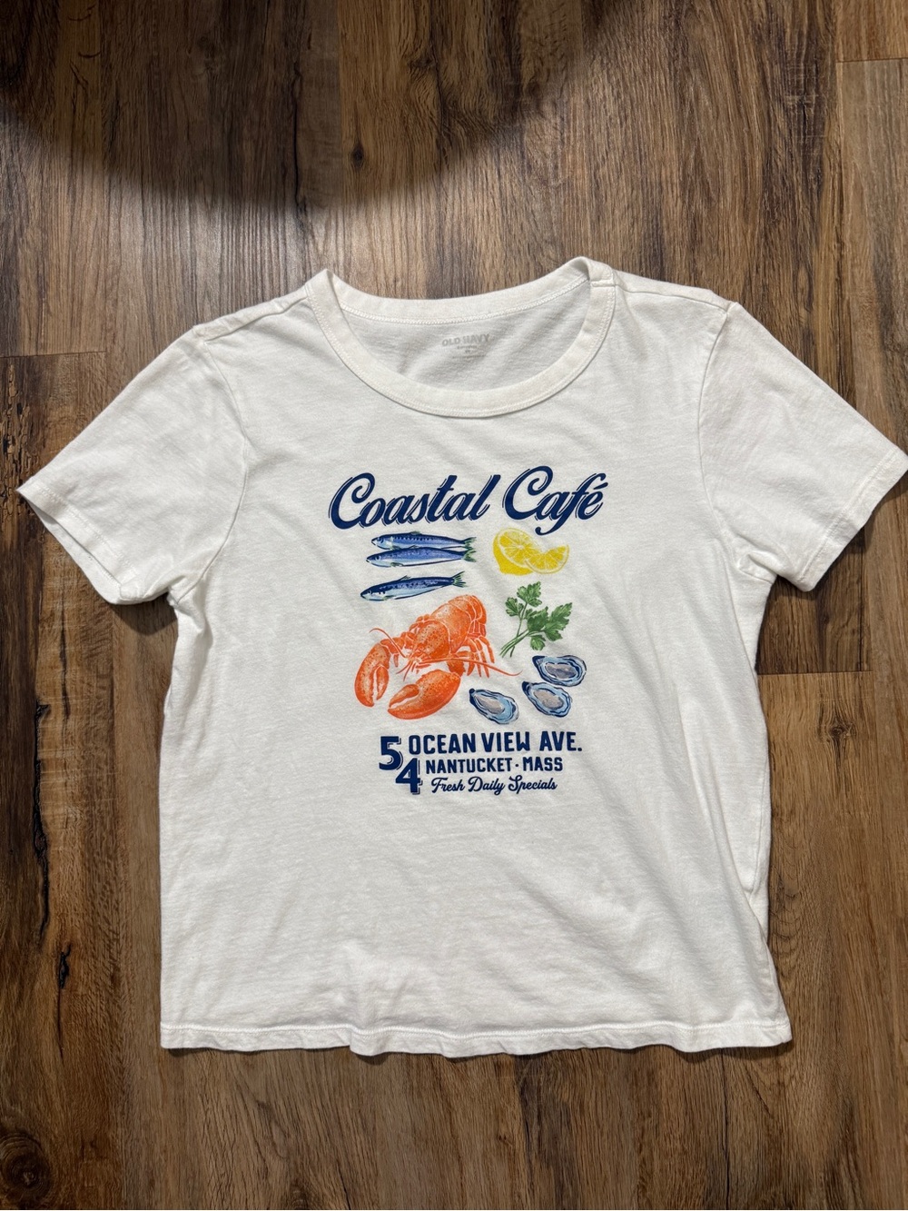 Old Navy Coastal Café Graphic Tee Nantucket White XS